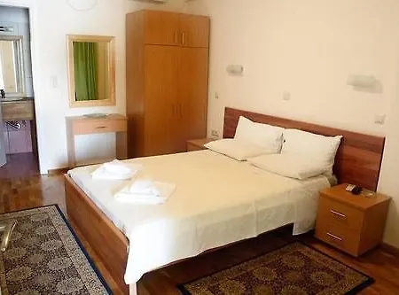 Lazaretto Palace Apartman *