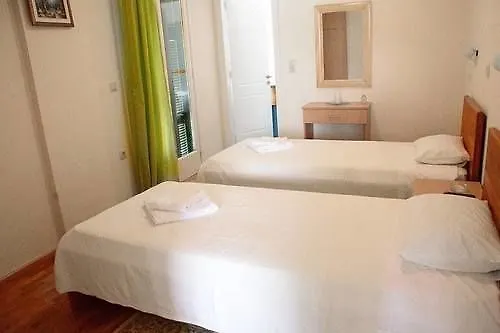 Lazaretto Palace 아파트 바티